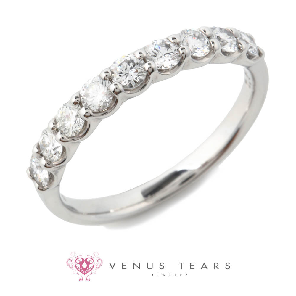 今流行のエタニティ婚約指輪 重ねづけし易い究極デザイン Venus Tears